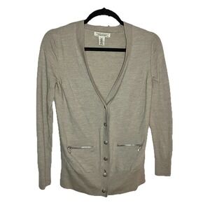 Banana Republic Cardigan Womens M Petite Extra Fine Merino Wool Gray V-neck Offi